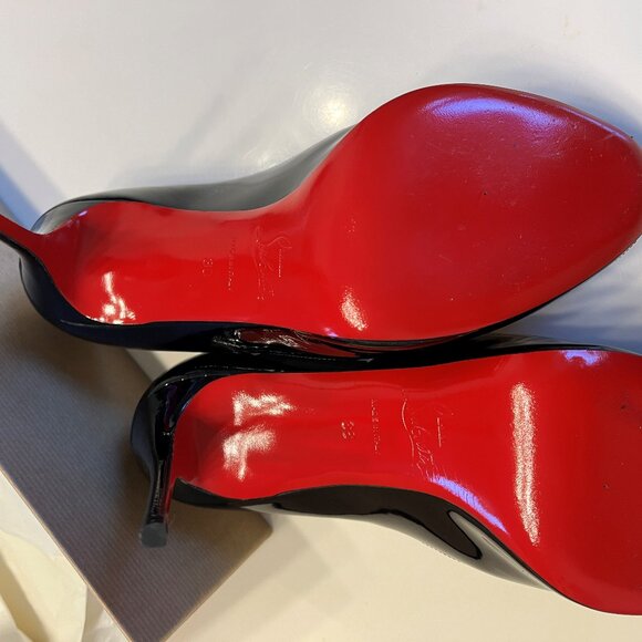 Christian Louboutin - Black Heels - Picture 2 of 6